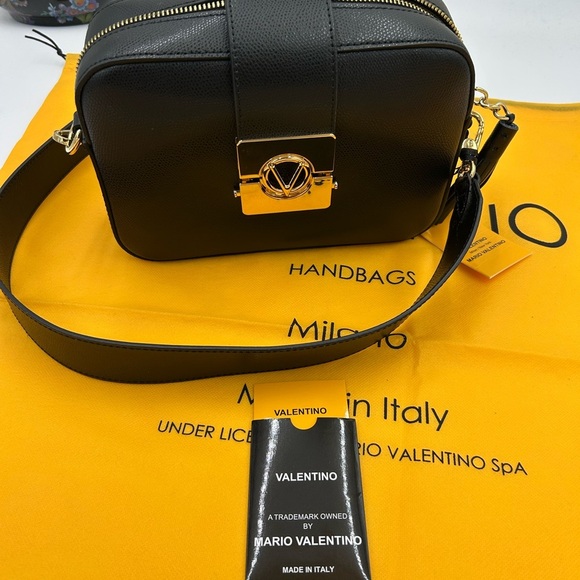 Women's Valentino by Mario Babette bonbon Leather Crossbody bag made in Italy - Picture 13 of 16